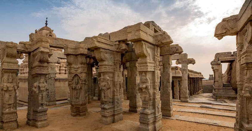 Lepakshi-temple3 Lepakshi-temple3