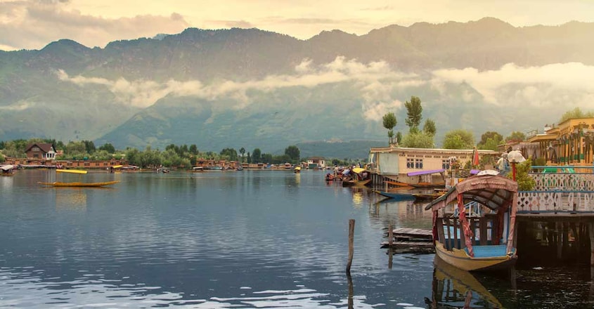 Dal-Lake,-India Dal-Lake,-India