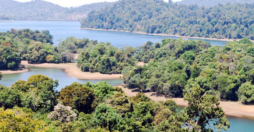 ഷോളയാർ-ജലാശയം ഷോളയാർ-ജലാശയം