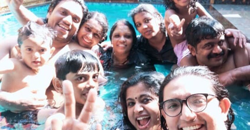 veena-travel3 veena-travel3