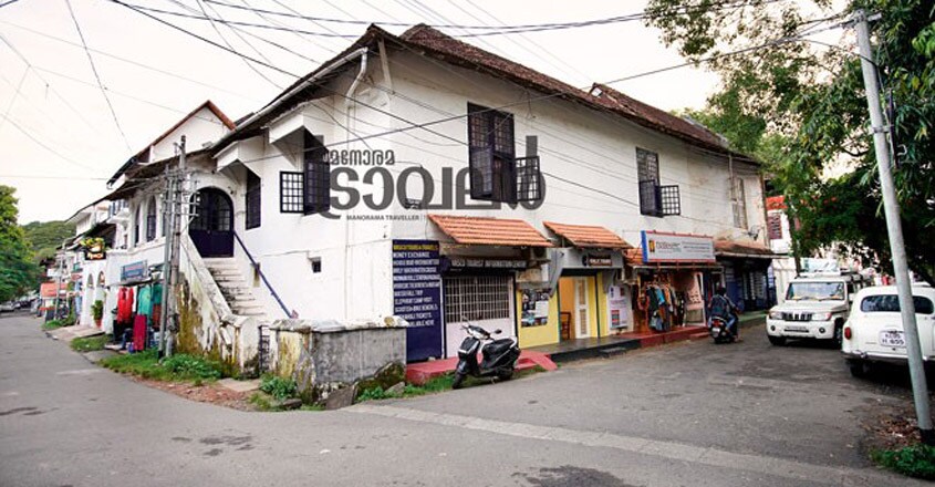 fortkochi-eatouts1 fortkochi-eatouts1