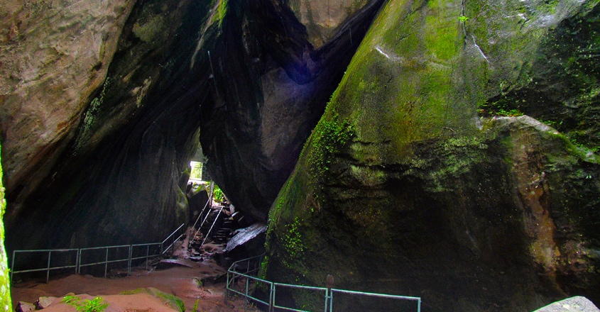 edakkal-cave edakkal-cave