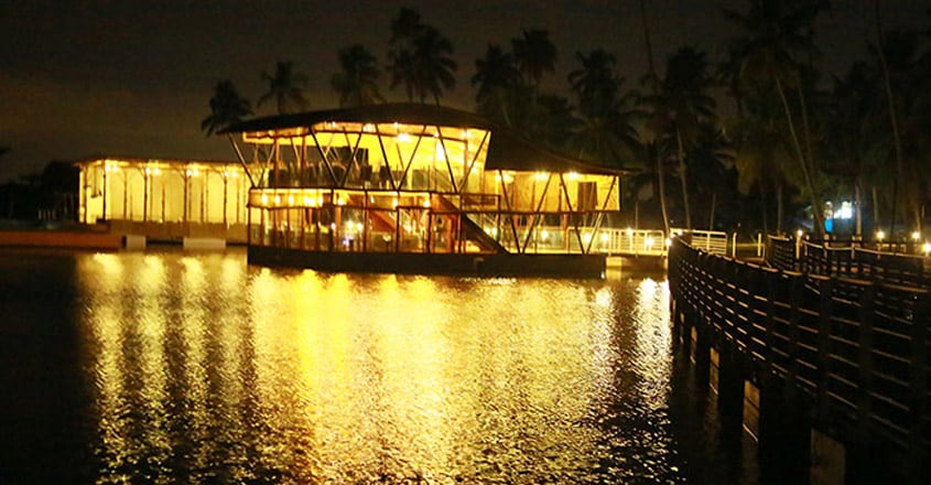 Aquatic-Floating-Resort3 Aquatic-Floating-Resort3