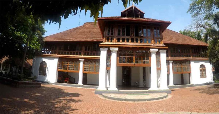 Bolgatty-Palace-4 Bolgatty-Palace-4