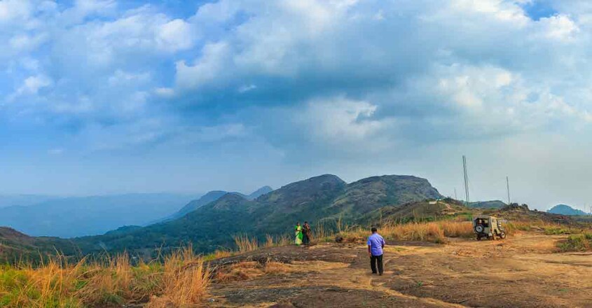 Ilaveezhapoonchira1 Ilaveezhapoonchira1
