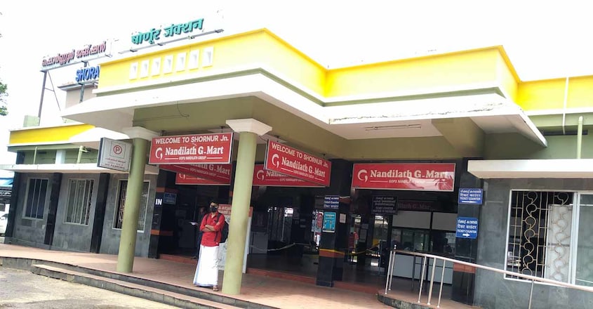 Shoranur-Railway-Station4 Shoranur-Railway-Station4