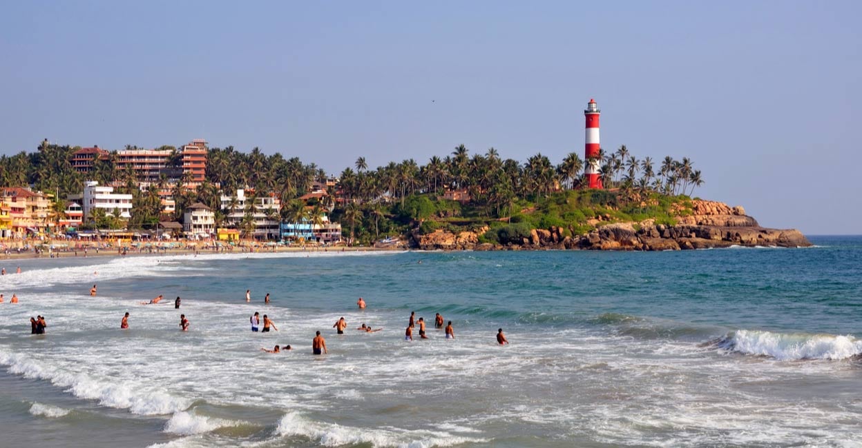 used a friend’s car;  A foreign tourist was brutally beaten by a taxi driver in Kovalam