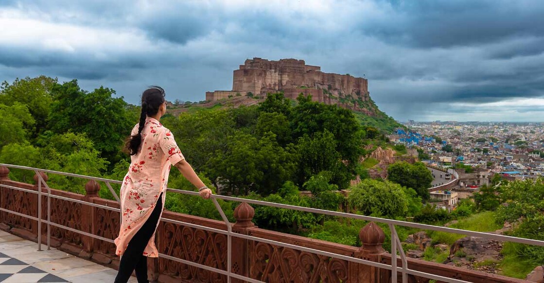 2204440867 Image Credit : ABIR ROY BARMAN / shutterstock