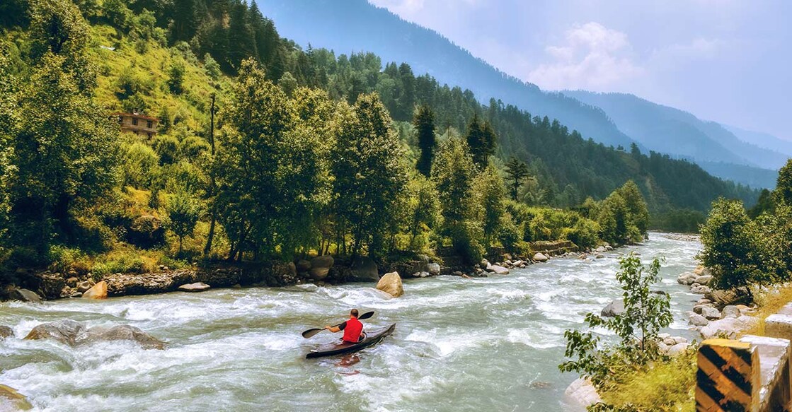 himachal-rafting Image Credit :Roop_Dey/shutterstock