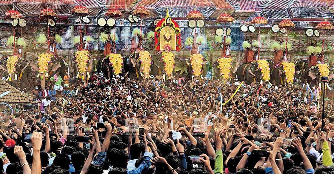 നെന്മാറ–വല്ലങ്ങി വേല (ഫയൽ ചിത്രം/മനോരമ)
