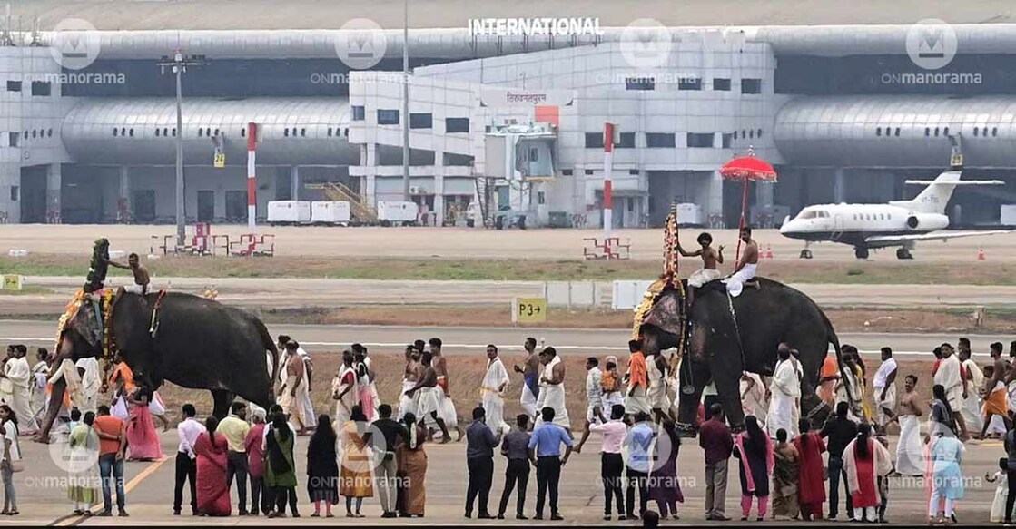 While the airport shuts down in April for the Painkuni Arattu, it closes around October - November for the Alpassi festival. Photo: @Rinkuraj Mattancheriyil/Manorama