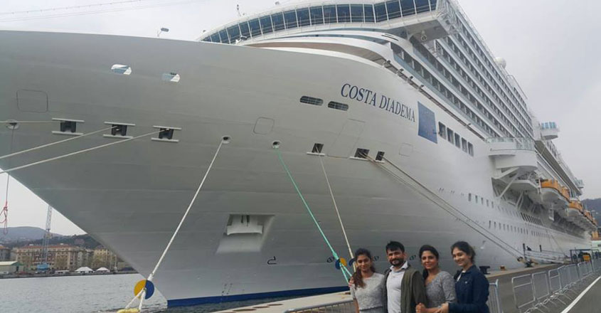 asha-sarath-travel3 asha-sarath-travel3
