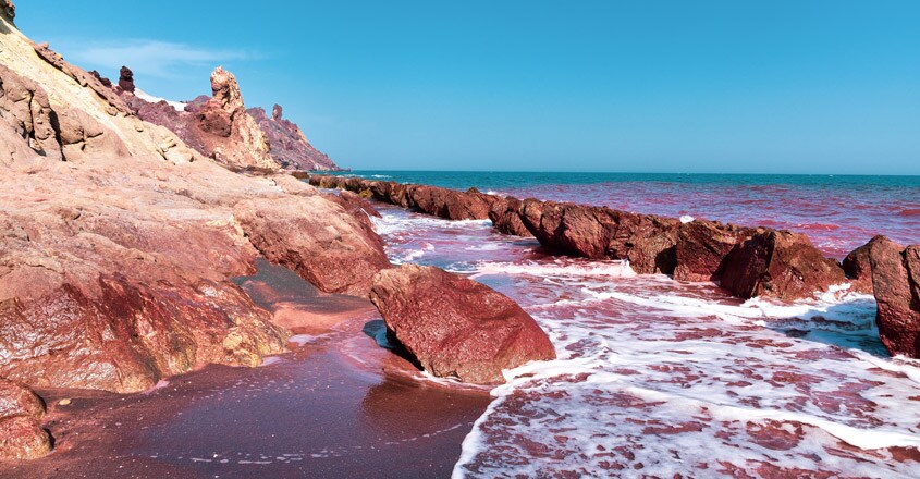 hormuz-island-beach hormuz-island-beach