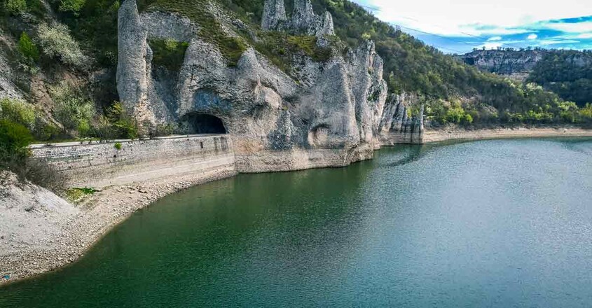 Wonderful-Rocks-in-Bulgaria Wonderful-Rocks-in-Bulgaria