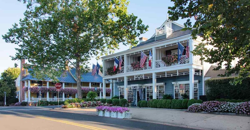 Inn Exterior.jpg Inn Exterior.jpg