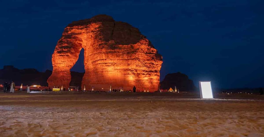 Elephant-Rock-in-Saudi-Arabia Elephant-Rock-in-Saudi-Arabia