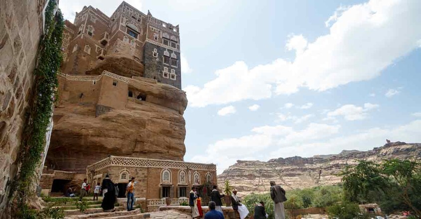 Dar-al-Hajar-Stone-house3 Dar-al-Hajar-Stone-house3