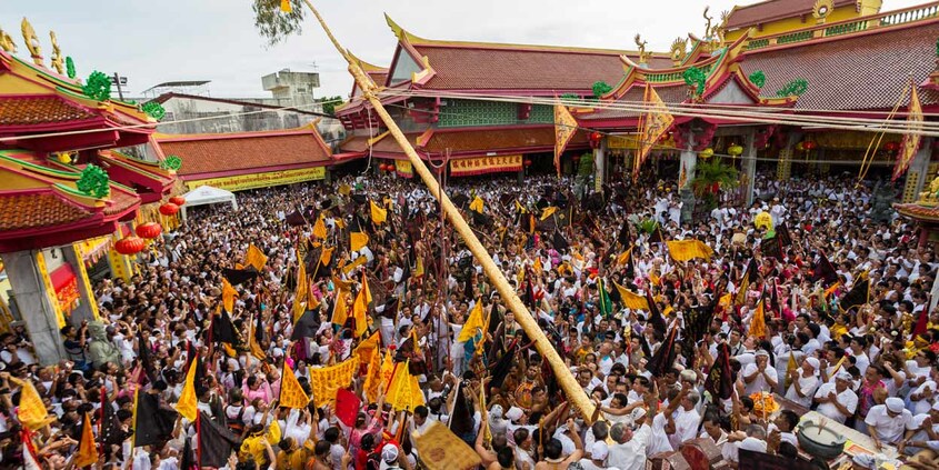 Phuket-Vegetarian-Festival-5 Phuket-Vegetarian-Festival-5