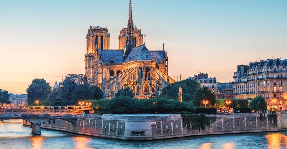 paris Image Credit: Stockbym/shutterstock