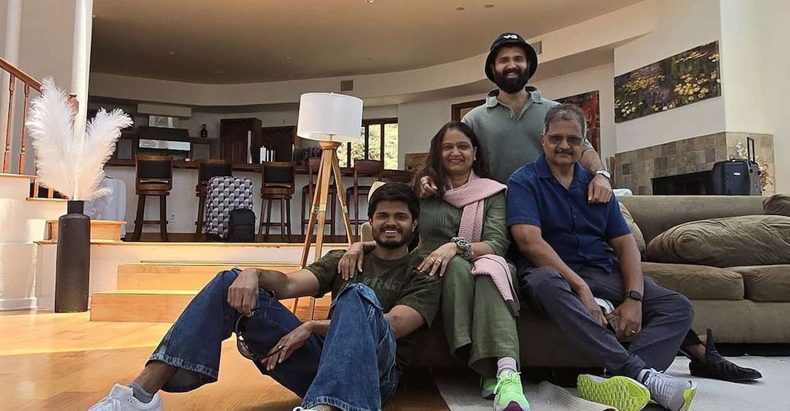 Image Credit: thedeverakonda/instagram
