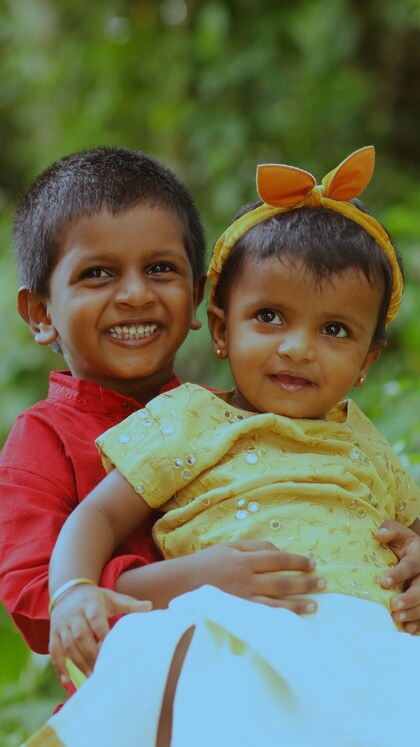 ഓണക്കുട്ടികൾ