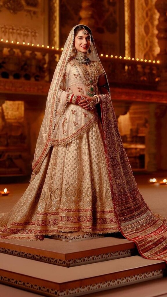 radhika-merchant-8