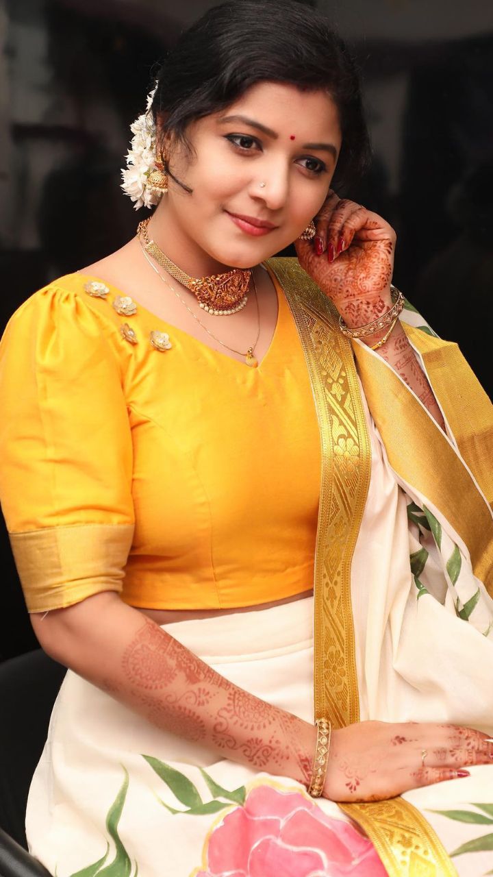  Raksha Raj Web Stories Manorama Online