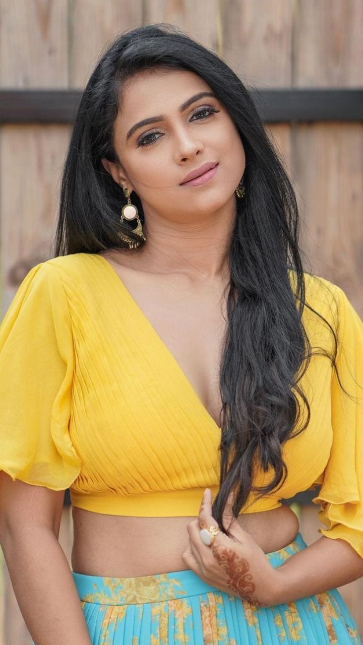Kavitha Gowda | Web Stories | Manorama Online