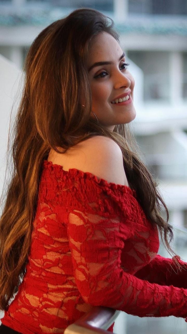 Simran Dhanwani | Web Stories | Manorama Online