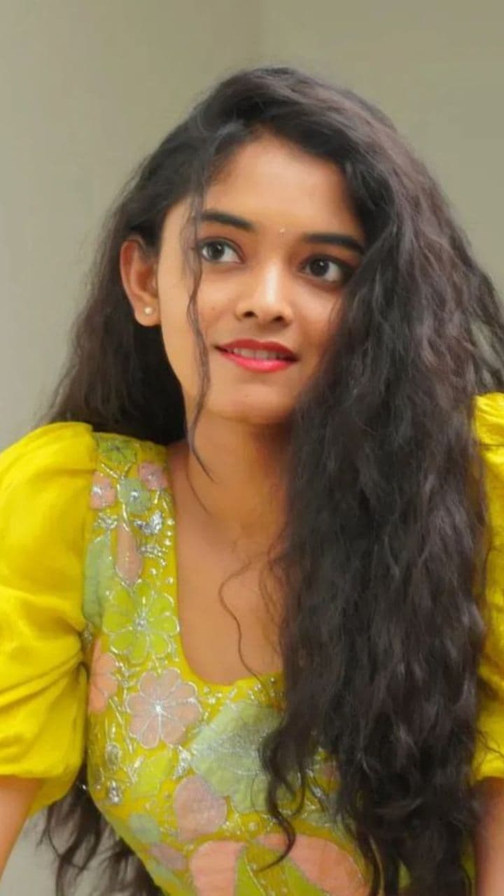 Ananya Sharma | Web Stories | Manorama Online