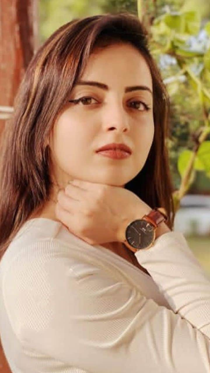 ശ്രേണു പരീഖ് Shrenu Parikh Web Stories Manorama Online