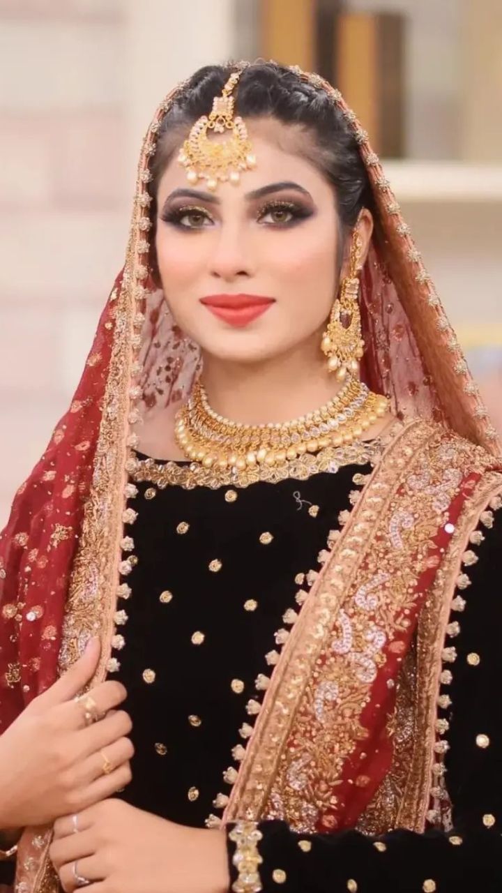 Nadia Hussain Bridal Dresses