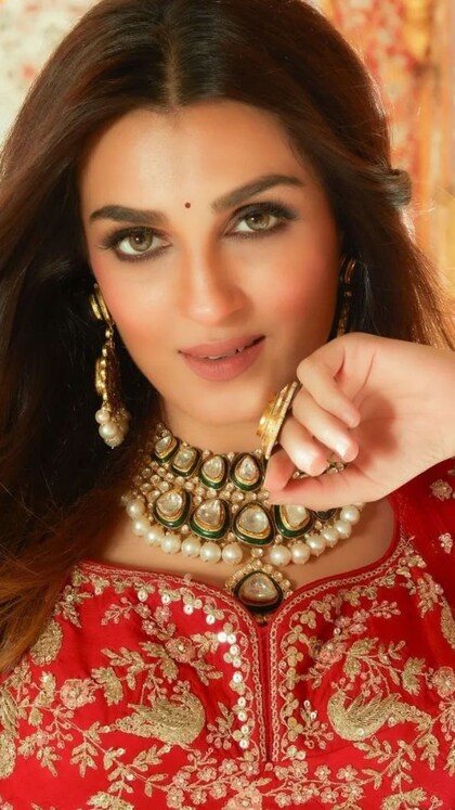  Shiny Doshi - ഷൈനി ദോഷി