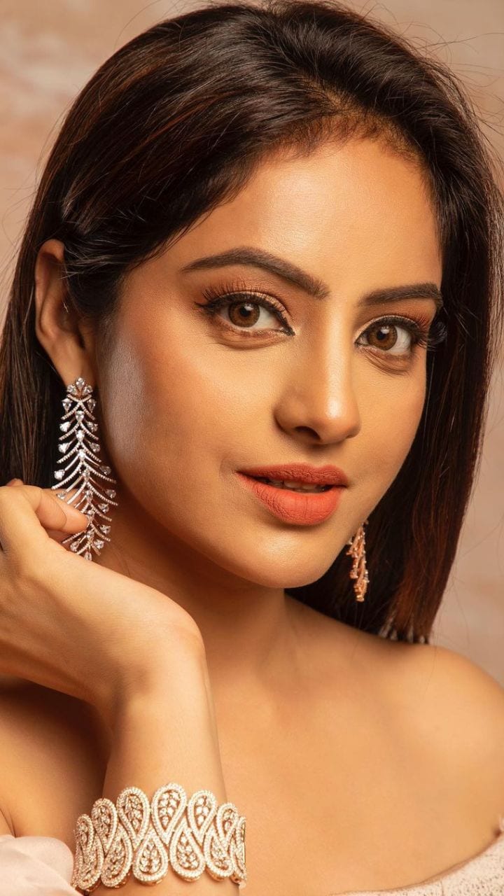 Deepika Singh - ദീപിക സിങ് | Web Stories | Manorama Online