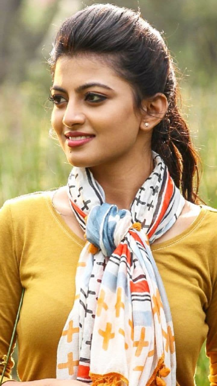 kayal anandhi Images • Mohan (@banugopal) on ShareChat