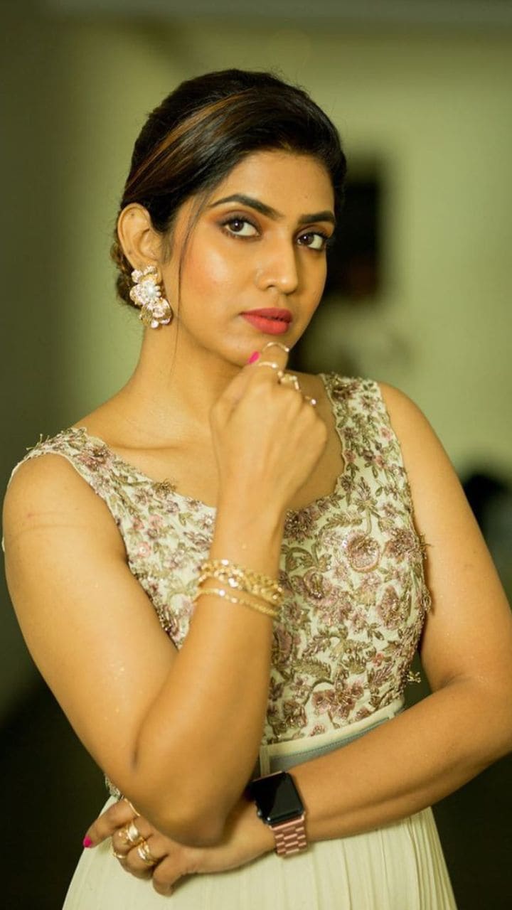 Telugu Tv Actress Sameera Sherief Hot