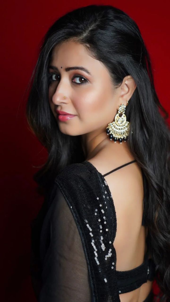 Sana Amin Sheikh Age