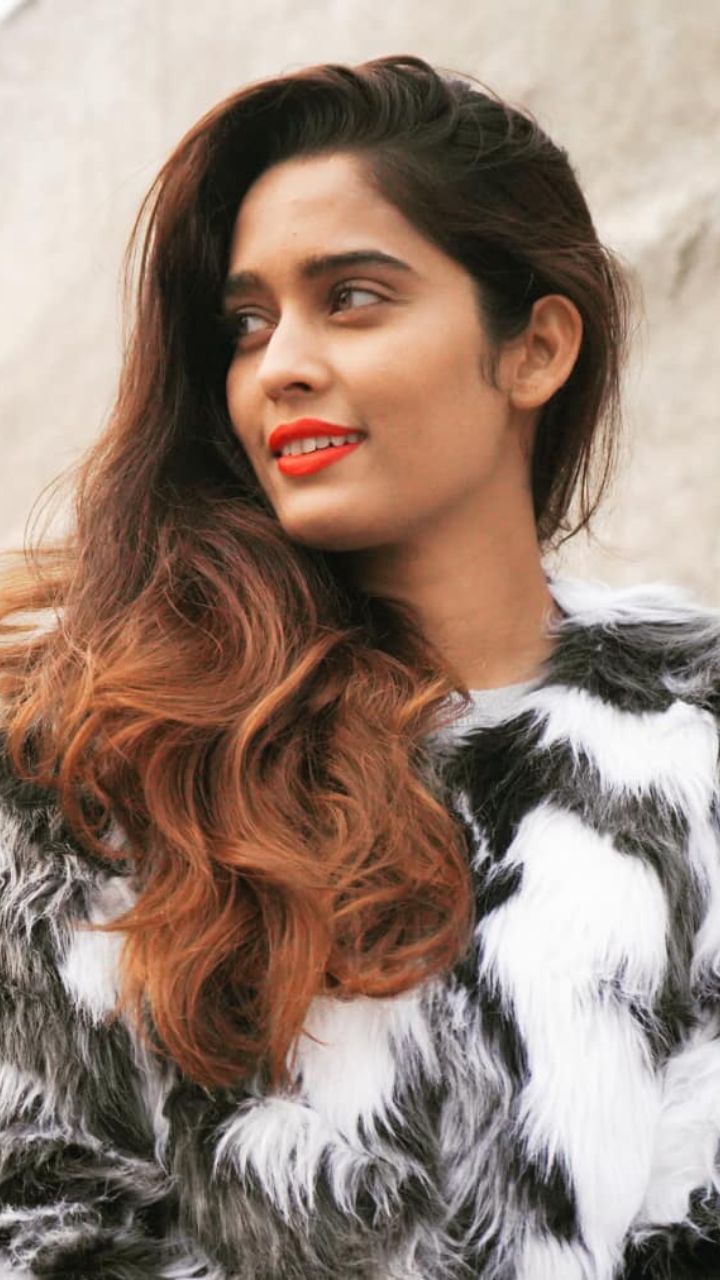 Neha Saxena was born on April 24, 1989, in Agra, Uttar Pradesh, India. 