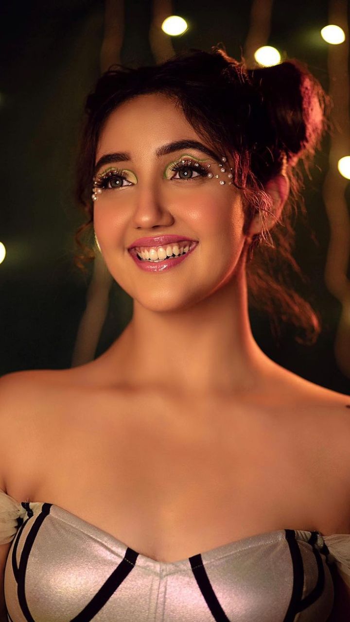 Ashnoor Kaur