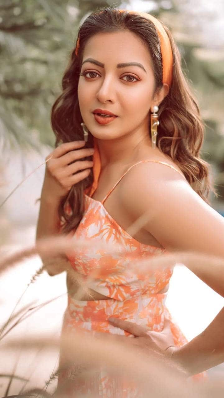 Catherine Tresa | Web Stories | Manorama Online, image size:720x1280
