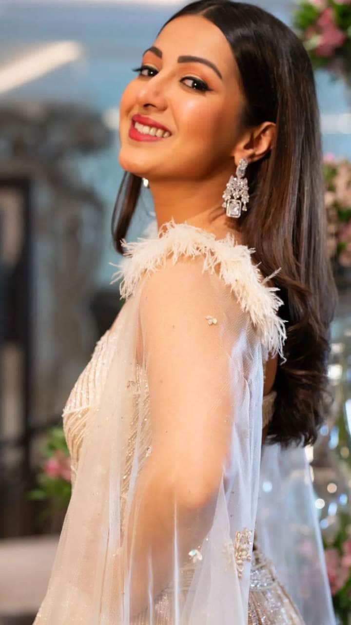 Catherine Tresa | Web Stories | Manorama Online, image size:720x1280