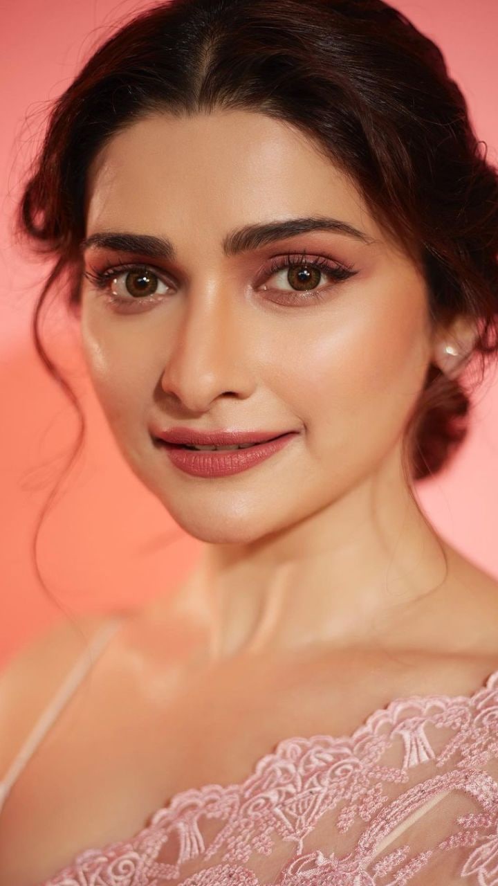 Prachi Desai Web Stories | Manorama Online