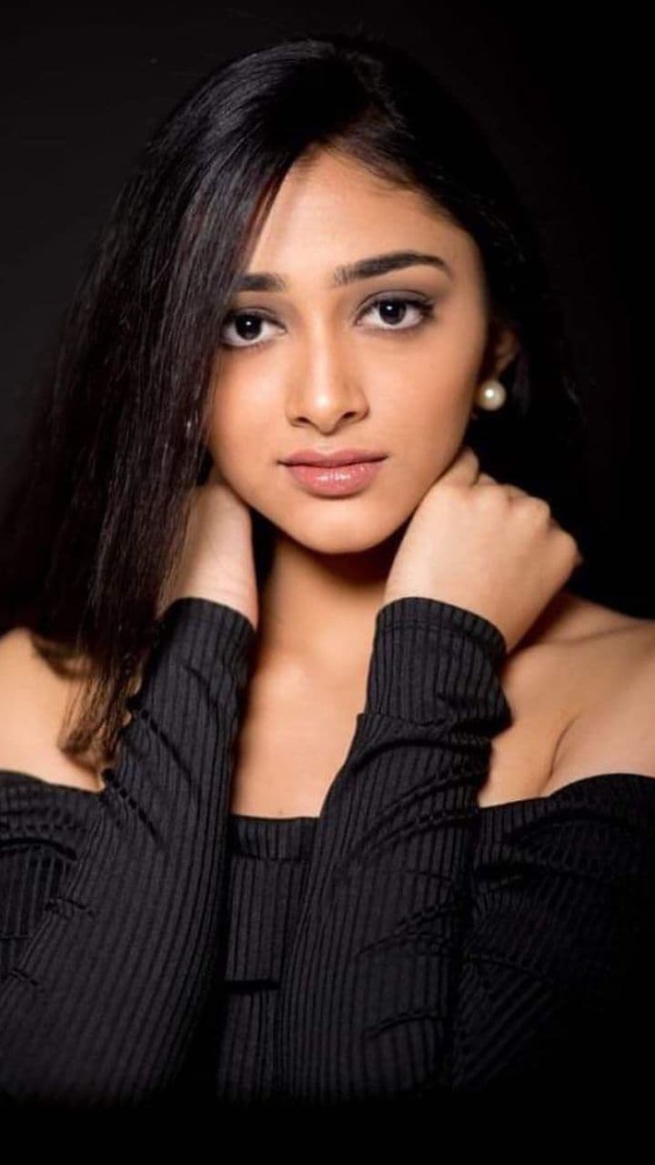 Preity Mukhundhan | Web Stories | Manorama Online