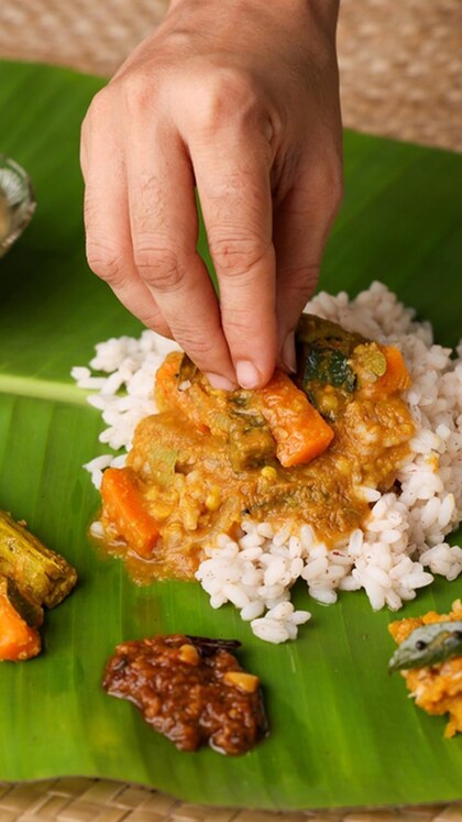നമ്മുടെ സ്വന്തം ‘സദ്യ’ 