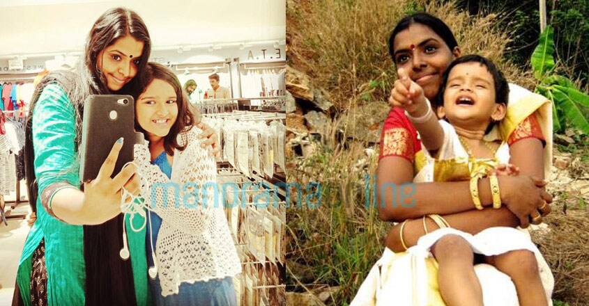 abani-with-her-mother-aruna-01 abani-with-her-mother-aruna-01