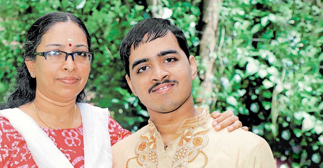 prajitha-and-son പ്രജിത, മകൻ നിരഞ്ജൻ
