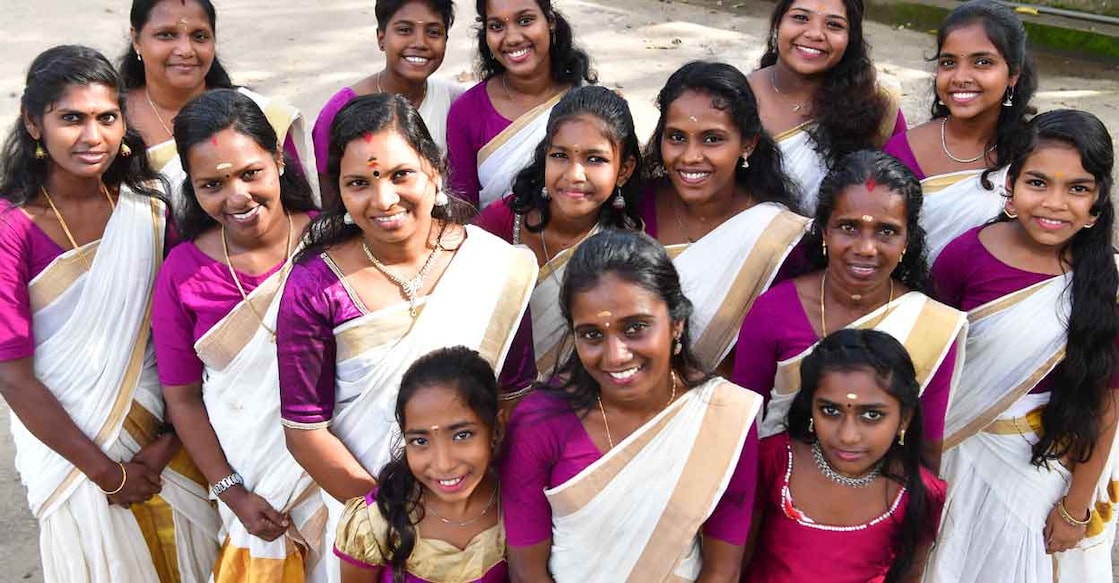 onakkali-dance ചിത്രം∙ മനോരമ