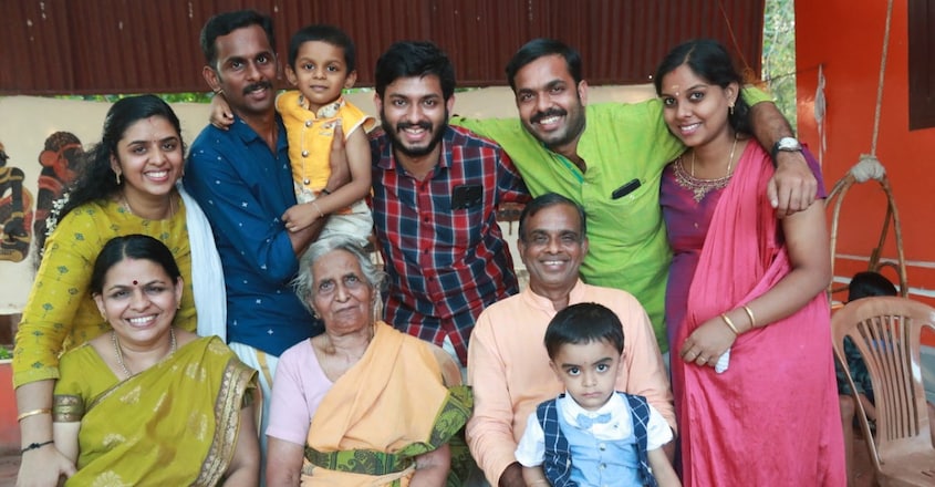 ramachandrapulavar-family ramachandrapulavar-family
